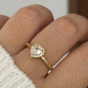 Anillo Corazón con Cristal - Color Blanco