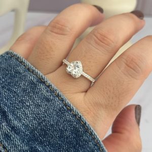 Anillo de corazon 🤍